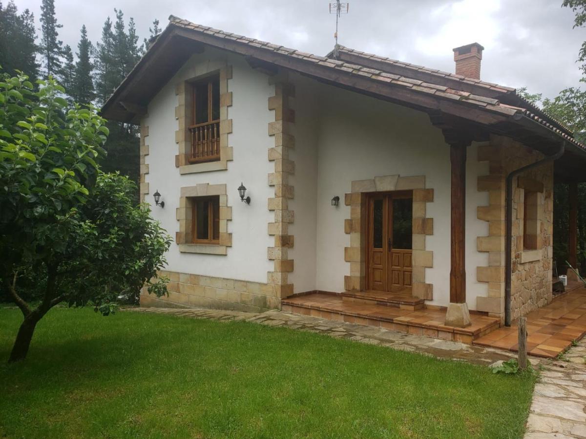 Casa El Vinadal Villa Arguebanes Eksteriør billede