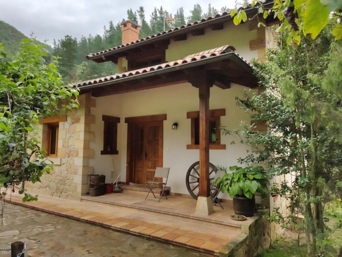 Casa El Vinadal Villa Arguebanes Eksteriør billede